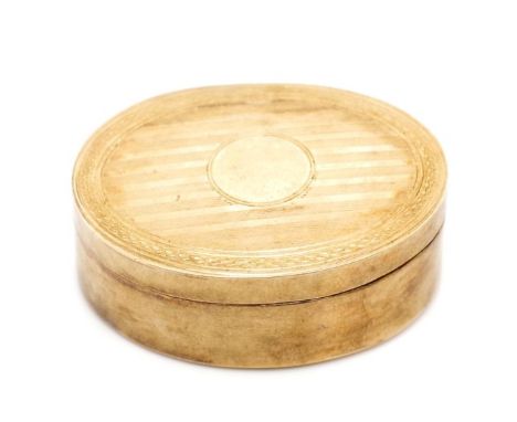 Early 20th C. rose gold Austrian pill box with an engine turned lid and plain cartouche. Marked A dogs head 4. Approx weight 