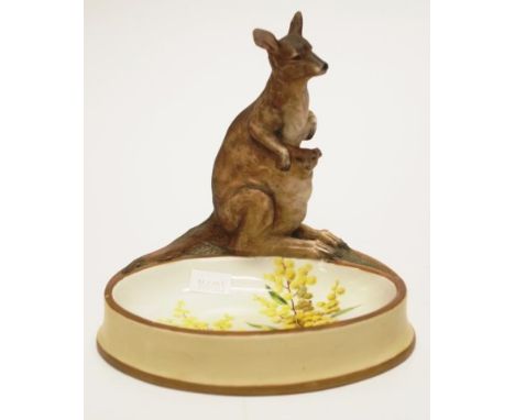 Good Noritake figural kangaroo dish with handpainted wattle decorated to the centre dish  (minor chip to Joey's ear), height 
