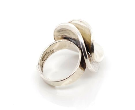 Swedish sterling silver Modernist ring by K E Palmberg signed for Alton 1974. Approx weight 13 grams, ring size K adjustable