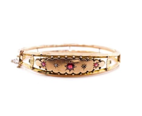 Antique Australian 9ct rose gold bangle for restoration. Set with garnets and diamonds. Marked 9ct W&amp;S (unascribed). Appr