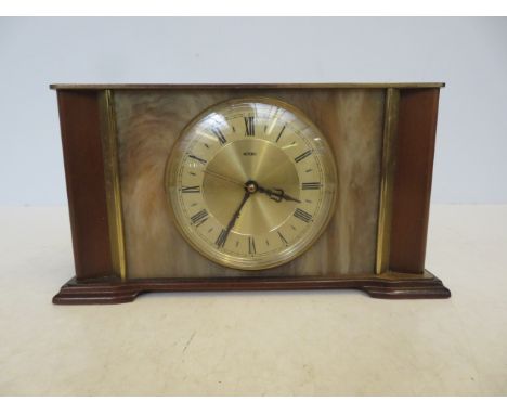 Metamec vintage mantle clock 