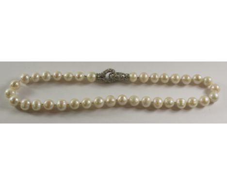 South Sea pearl necklace with magnetic crystal clasp Condition Report Click here for further images, condition, auction times