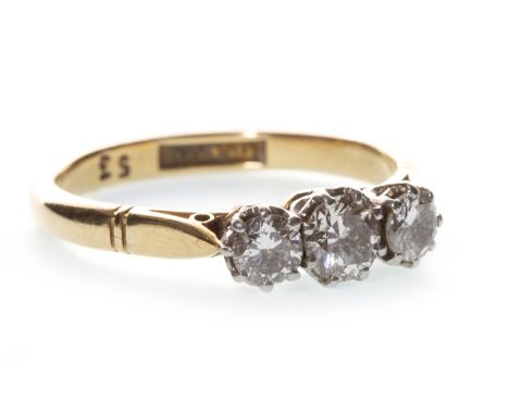 DIAMOND THREE STONE RING, set with round brilliant cut diamonds totalling approximately 0.55 carats, marked 18ct and plat, si