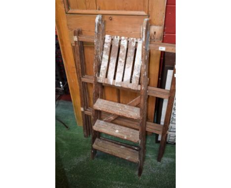 A vintage wooden step ladder; a vintage clothes horse (2)