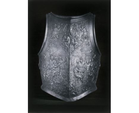 Vidal, Léon -- "Plastron de la cuirasse du roi Henri II". 1872/75. Vintage photochrome. 35 x 25,5 cm. Sandwich-mounted in ori