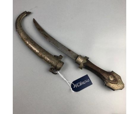 EASTERN DAGGER, in a brass sheath