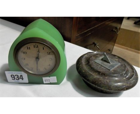 Small timepiece with green onyx lancet case (af); together with a Cornish serpentine desk sundial (2).