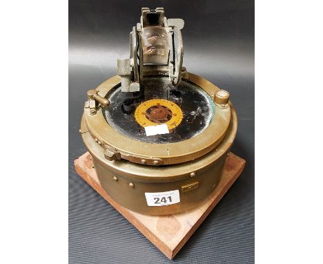 Brass aircraft compass, 'AZIMUTH CIRCLE NO. 4' Ref No. 6A/890