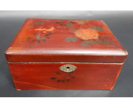Chinese lacquer hinged rectangular tea caddy, the lid painted with a bird amongst flowers and with a two character mark, hing