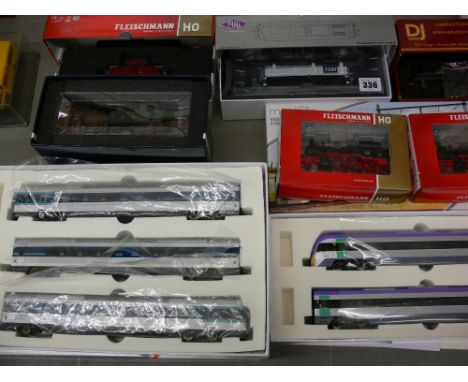 Six boxed and apparently unused model railway engines and two Southern Rail box sets, 00 and H0 gauge including a Hattons H14