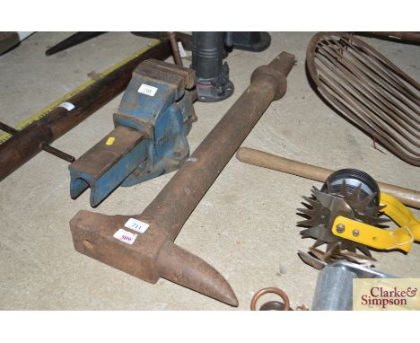 A cast iron blacksmith's anvil extension tool