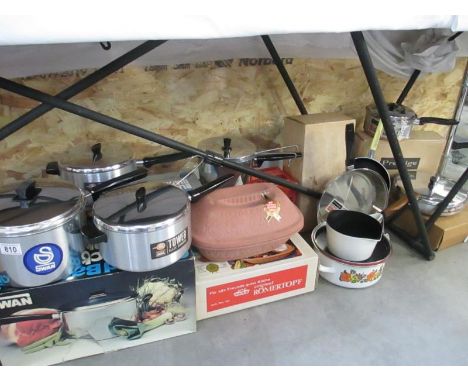 A good lot of vintage boxed saucepans etc. including Swan, Tower, Prestige etc mostly new