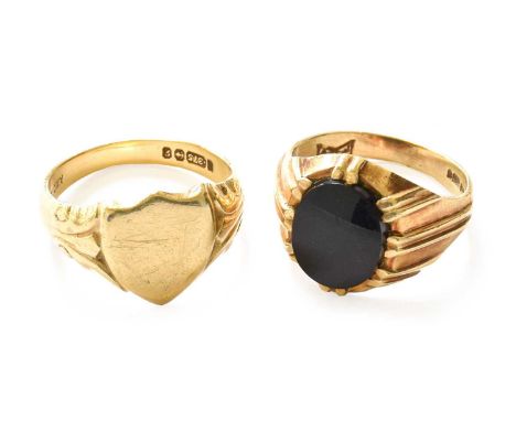 Two 9 Carat Gold Signet Rings, finger sizes P and RGross weight 10.0 grams.