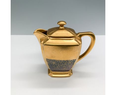 A stunning Pickard China lidded creamer featuring an etched gold floral design with blue accents. The piece showcases exquisi
