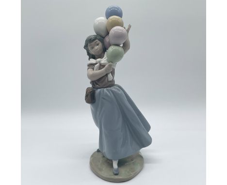 This is a retired Lladro porcelain figurine titled "Balloons for Sale," item number 01005141. Sculpted by Vincente Martinez, 