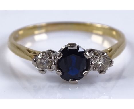 An 18ct gold 3-stone sapphire and diamond ring, setting height 6.7mm, size Q, 2.5g