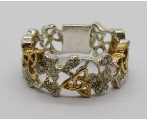 Celtic style ring with diamond set shamrock detail, in bi-colour metal, size L, 3.1g 
