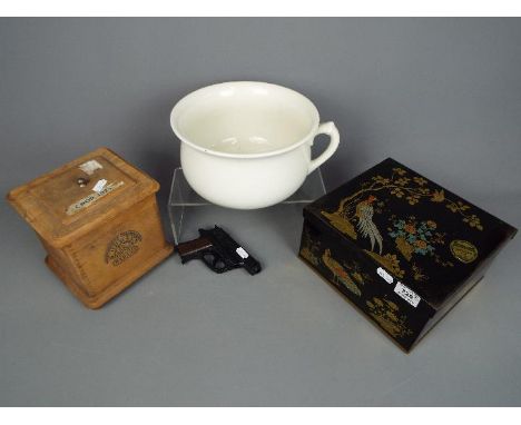 A vintage Huntley &amp; Palmers biscuit tin, H. Upmann cigar box, toy gun and similar. [3]