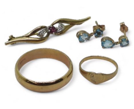 A 9ct wedding ring, size W1/2, signet ring, size H1/2, a pair of blue topaz earrings, and a diamond and ruby brooch weight al