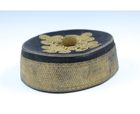 A late Victorian / Edwardian army officer's pill box cap