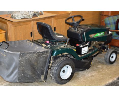 HAYTER HERITAGE 13/30 RIDE ON ENGINE LAWNMOWER     