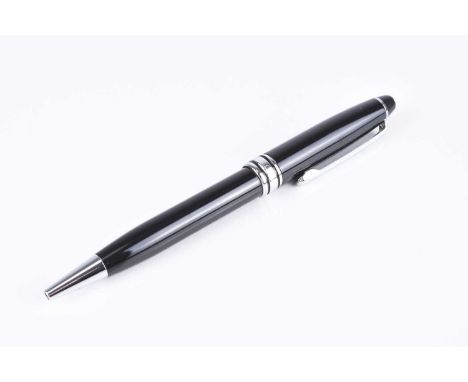 Mont Blanc: A Meisterstuck ballpoint penGloss black with polished steel accents, in original card box.