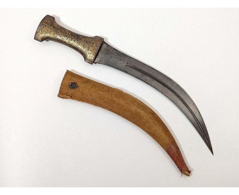 AN INDO-PERSIAN KHANJAR DAGGER OF LARGE PROPORTIONS, FINEST QUALITY WOOTZ DAMASCUS WATERED STEEL BLADE, ORIGINAL SCABBARD.
We