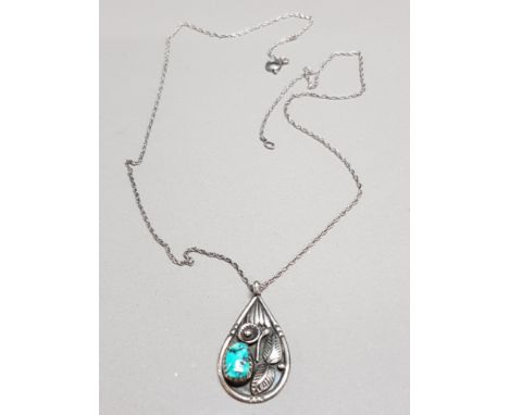 HALLMARKED STERLING SILVER MARY S LEW NAVAHO PENDANT WITH SILVER CHAIN 4.7G GROSS WEIGHT