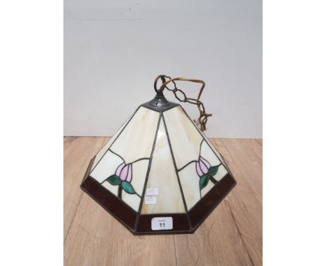 A TIFFANY STYLE LAMP SHADE