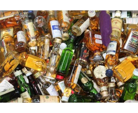 LARGE LOT OF BLENDED SCOTCH WHISKY MINIATURES
approximately 200 items, including William Lawson's, Dewar's White Label and Is