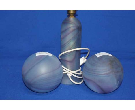 AMBLESIDE GLASS TABLE LAMP AND TWO AMBLESIDE GLASS LAMP SHADES (3)