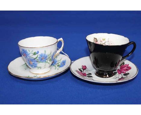 COLLECTION OF PART TEA SETS
including a Royal Vale tea service, pattern no 7513; together with an attractive Art Deco Paragon