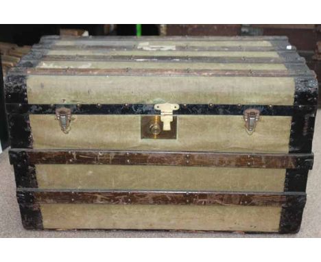 CABIN TRUNK