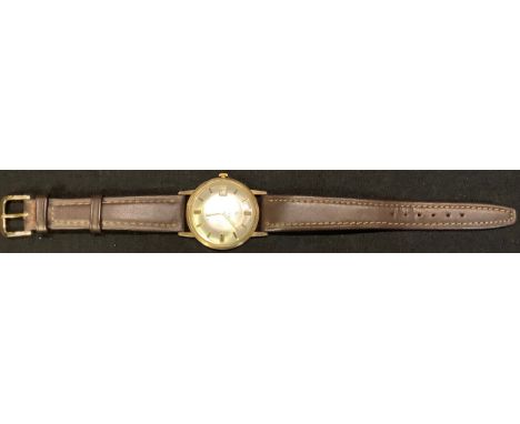 A 9ct gold Rotary day/date wristwatch 