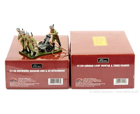 Britains Modern Issues, WWI Range, comprising: Set 41109 - German Light Mortar &amp; Three Figures &amp; Set 41148 - Browning