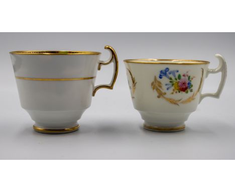 2 Swansea Tea cups, one pattern 194 painted in the Imari colour palette and the other unmarkedCirca 1815-1820Pattern 194 tea 