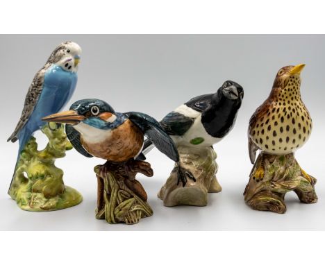 A small collection of Beswick birds to include A Budgie, Magpie, Songthrush &amp; kingfisher , Budgie Restored (4)&nbsp;