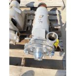 Fristam Centrifugal Pump with 2.5" x 2.5" S/S Head, Clamp-Type - Rigging Fees: $50
