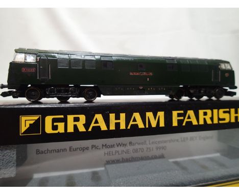 N gauge Bachmann/Farish class 52 Western, Western Yeoman, Green, D1035, in fair to good condition, marks on body sides, box h
