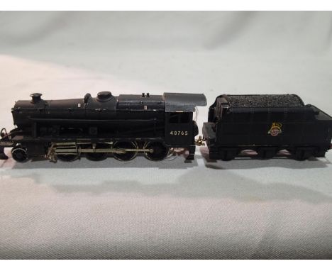 TT gauge kit built class 8F, 48765, Black Early Crest, good build and finish, missing one set tender wheels. UK P&amp;P Group
