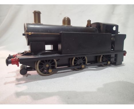 O gauge Burtons/Leech live steam 0.6.0 tank engine, spirit fired in good condition, appears little used, unboxed. UK P&amp;P 