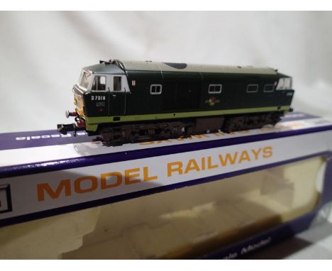 N gauge Dapol Hymak diesel, two tone green, D7018, weathered bogies and underframe, in excellent condition, missing one buffe