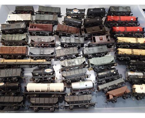 Selection of TT gauge kit built, modified and re-painted wagons, mostly in good condition. UK P&amp;P Group 2 (£20+VAT for th