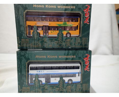 Two Peak Horse Hong Kong Wonders buses, both in near mint condition, slight storage wear to boxes. UK P&amp;P Group 1 (£16+VA