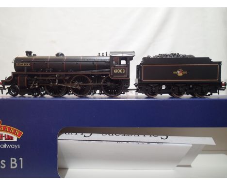 OO gauge Bachmann 31-713 class B1, Gazelle, 61003, Black, Late Crest, in near mint condition, box with storage wear. UK P&amp
