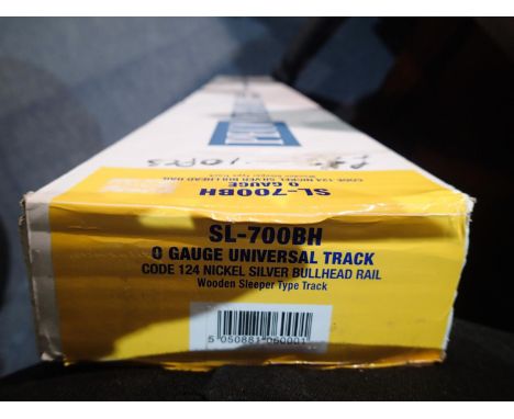 O gauge Peco SL-700 BH flexi track, ten new lengths, code 124, nickel silver bullhead rail on wooden sleepers, 36 inch length