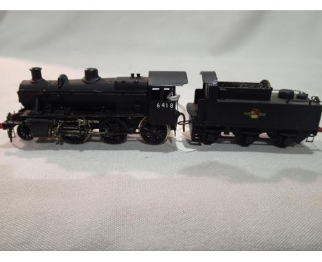 TT gauge kit built 2.6.0 and tender, 46418, Black Late Crest, good build and finish. UK P&amp;P Group 1 (£16+VAT for the firs