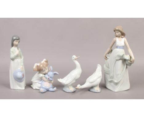 Five Nao figurines to include geese etc.