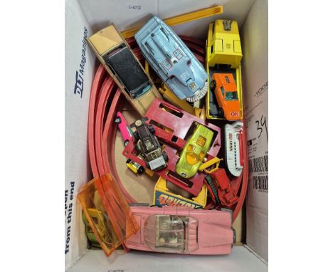 A mixed lot die cast model vehicles including Lesney Matchbox 'Super Fast', Gorgi, Dinky Lady Penelope's Fab 1 Thunderbird ca