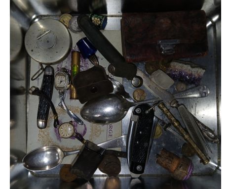 A tin of assorted collectables including metal wear, watches, penknives, coins etc.